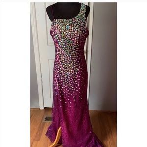 Size 10 prom/formal dress